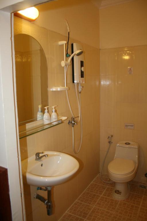 Firefly Guesthouse - The Berlin Angkor Siem Reap Ruang foto