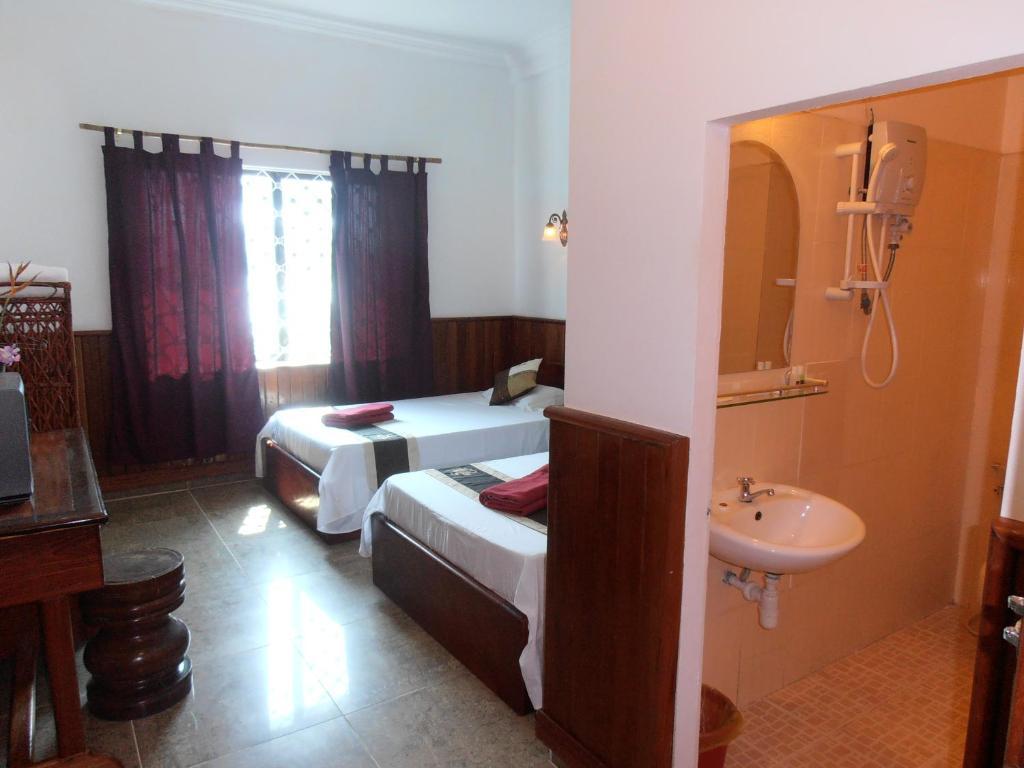 Firefly Guesthouse - The Berlin Angkor Siem Reap Ruang foto